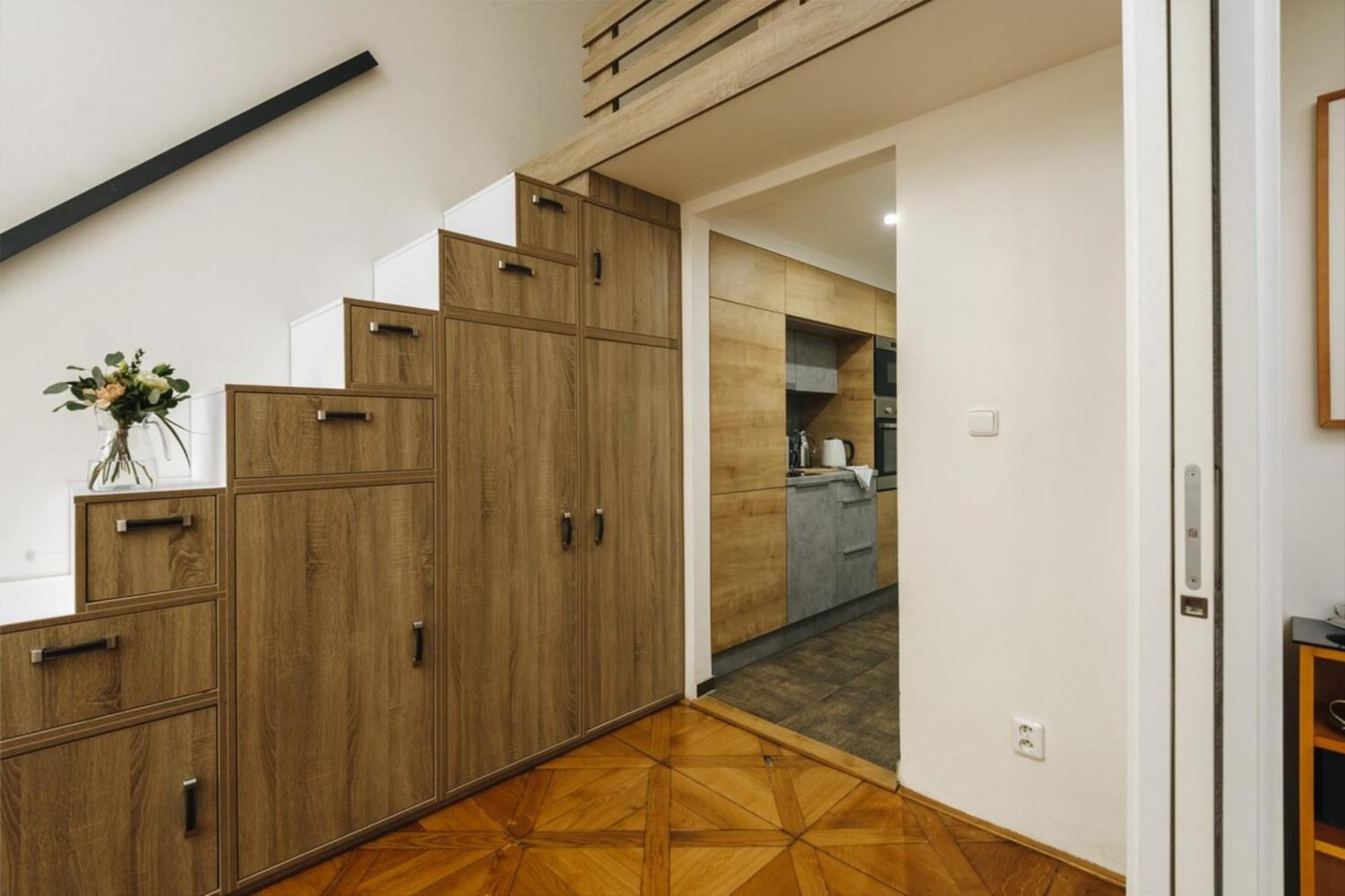 Cozy & Comfortable Apt Walking Anywhere You Want Sen Praga Zewnętrze zdjęcie