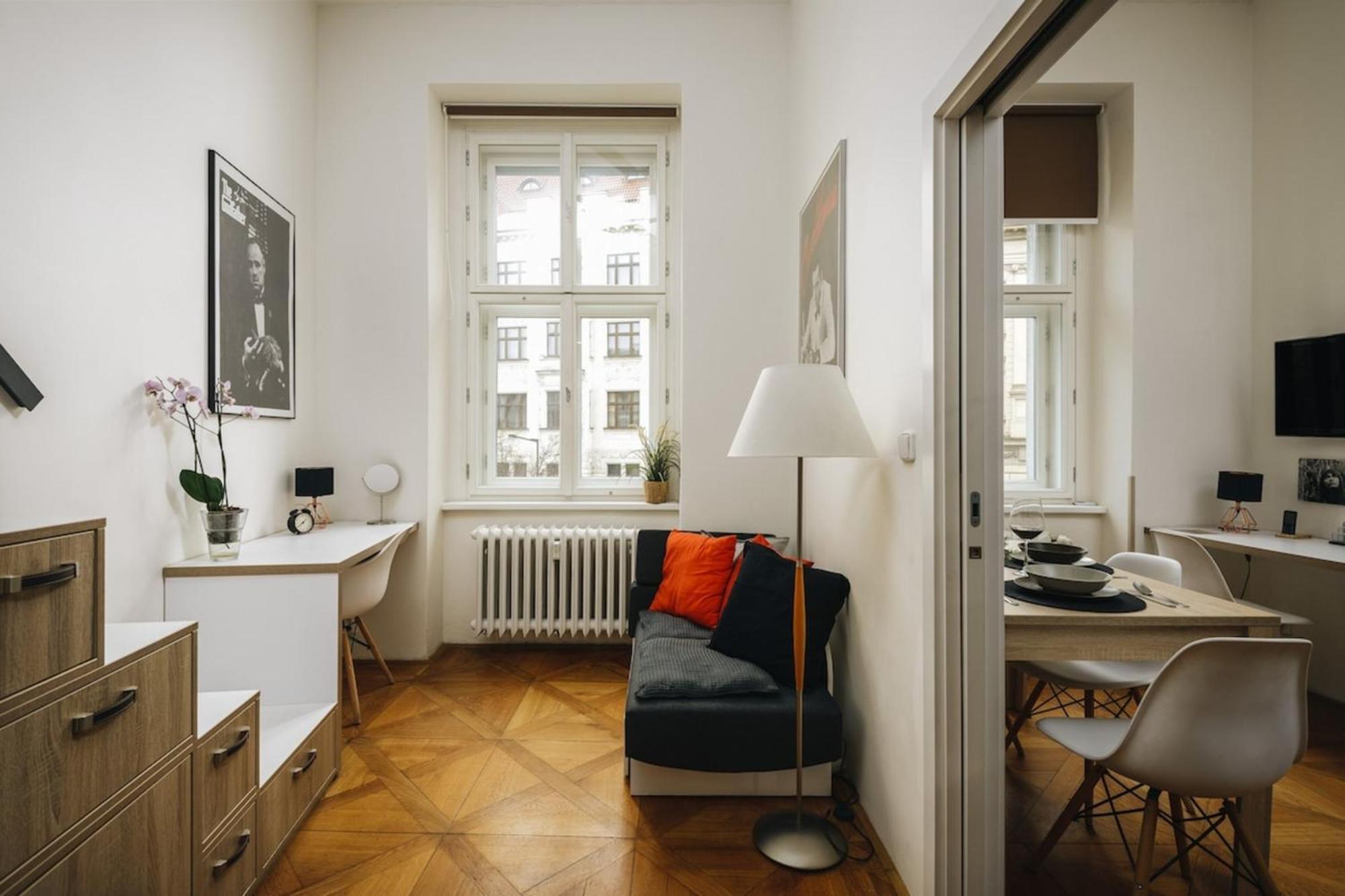 Cozy & Comfortable Apt Walking Anywhere You Want Sen Praga Zewnętrze zdjęcie